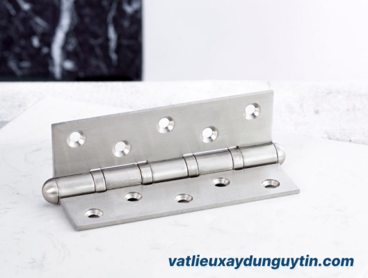 Cách chọn bản lề cửa thép chống cháy đạt chuẩn