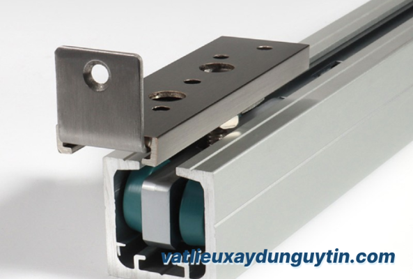 Bộ phụ kiện cửa lùa hoàn chỉnh mà bạn cần biết