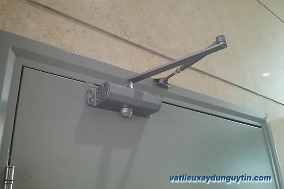 Những lưu ý khi sử dụng tay co thủy lực 