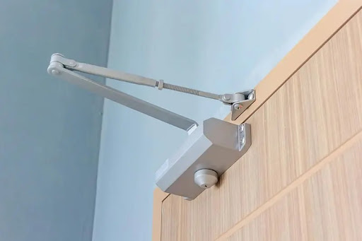 Những lưu ý khi sử dụng tay co thủy lực