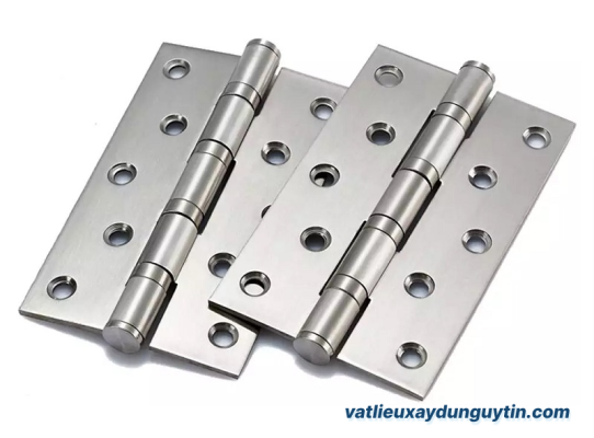 Bản lề cửa thép chống cháy: Tính năng và hiệu quả sử dụng