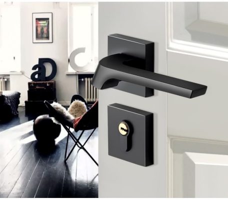 Những lưu ý khi sử dụng khóa tay gạt để đảm bảo tuổi thọ